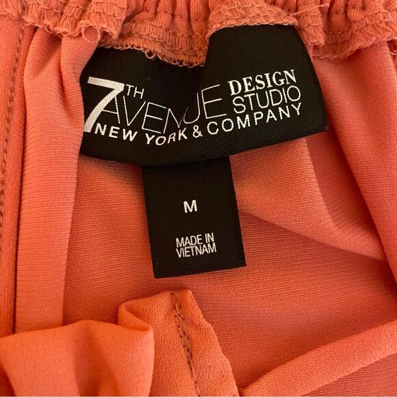 7th Avenue Coral Sleeveless Blouse Women's Size Medium Peplum Hem Lightweight - Picture 4 of 6